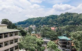 Janora Hills